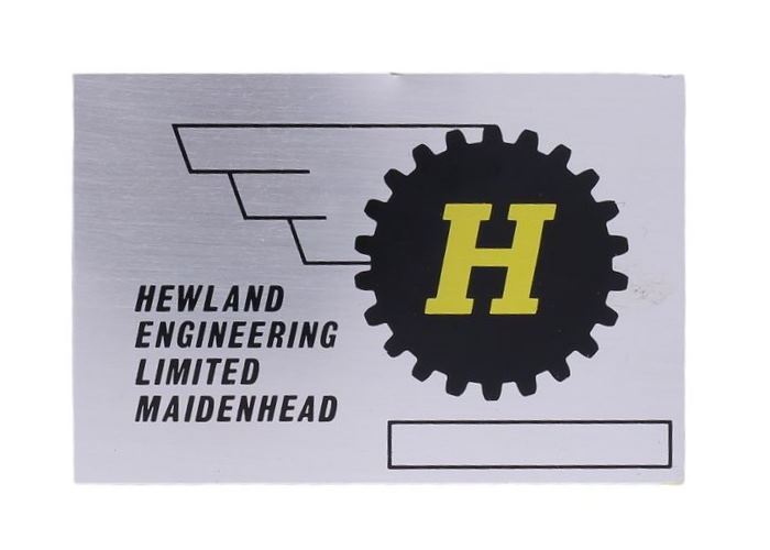 Typenschild Hewland Enddeckel